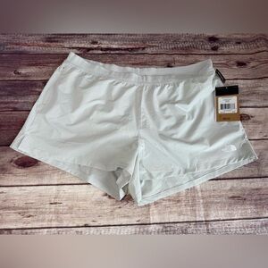 The North Face Wander Shorts Women's Tin Grey XXL Hiking Athletic NEW 1024